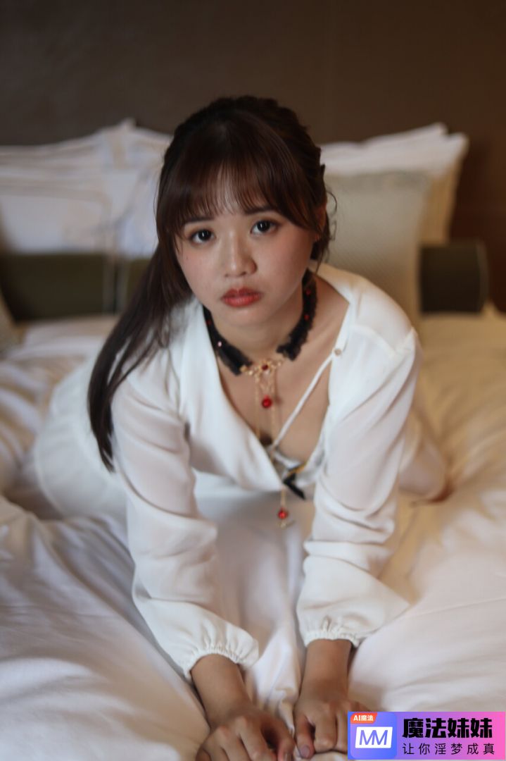 中国无毛学生妹子身材棒 口活好，69式互舔tian 漂亮嫩模XXX【010】  第6张